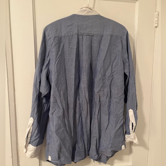 Cute blouse from the Gap - Picture 2 of 3